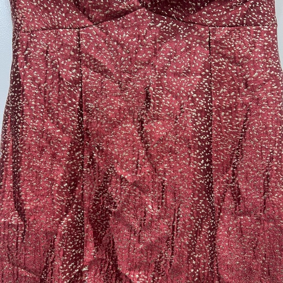 ML Monique Lhuillier Red Metallic High Low Gown Size 6 US $595 - Picture 4 of 13